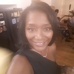 Meet your Posher, Pamela